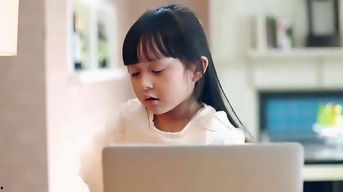 女儿从婴儿到成人的视频,女儿成长的精彩瞬间